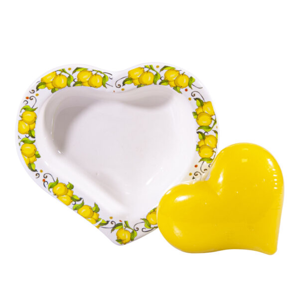 Saponetta profumata al limone, 100 g, in portasaponetta in ceramica a forma di cuore