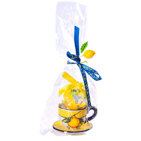 Tazzina in ceramica gialla con piattino + Caramelle frizzanti al limone, 30 g - Image 4